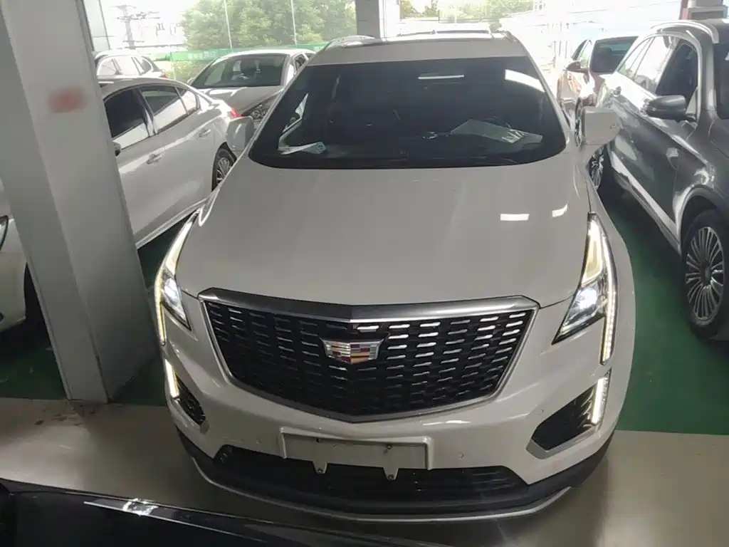 Cadillac XT5 — миниатюра 3