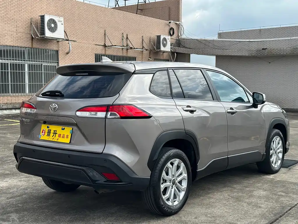 Toyota Frontlander 2023 2.0L CVT Elite