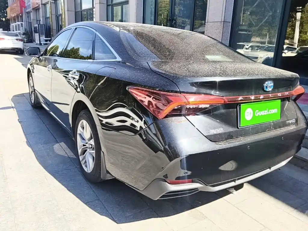 Toyota Avalon — миниатюра 5