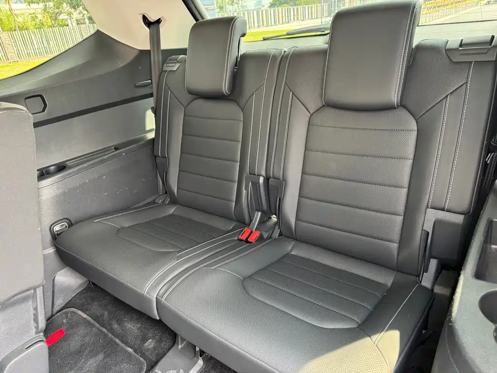 Volkswagen Teramont — миниатюра 15