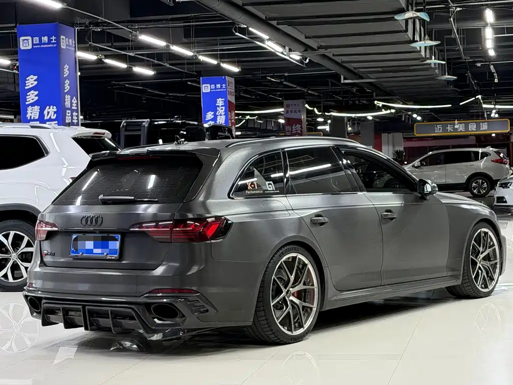 Audi RS 4 — миниатюра 6
