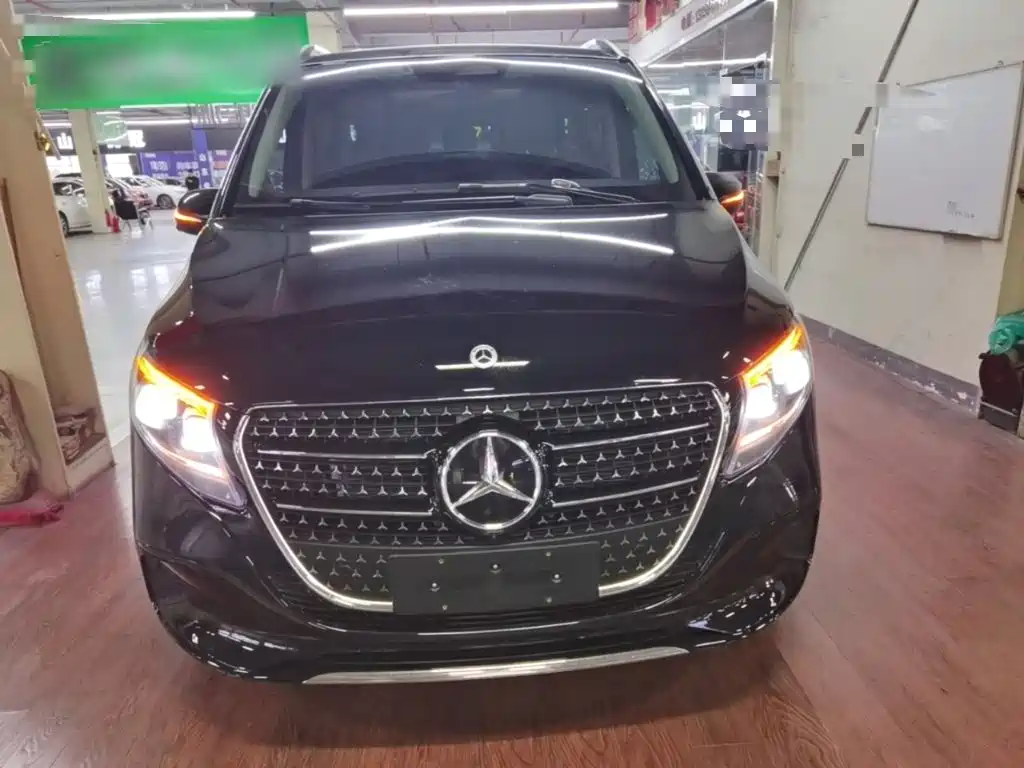 Mercedes-Benz V-Class — миниатюра 3
