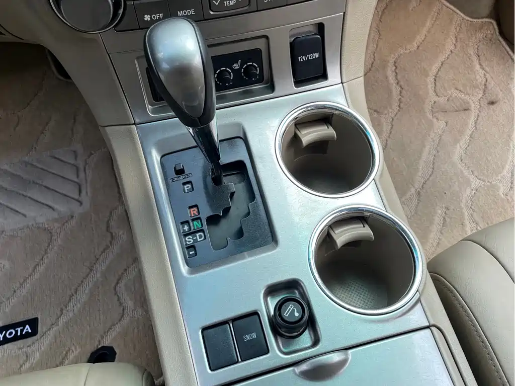 Toyota Highlander — миниатюра 12