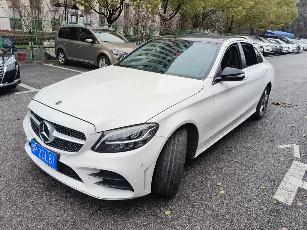Mercedes-Benz C-Class 2019