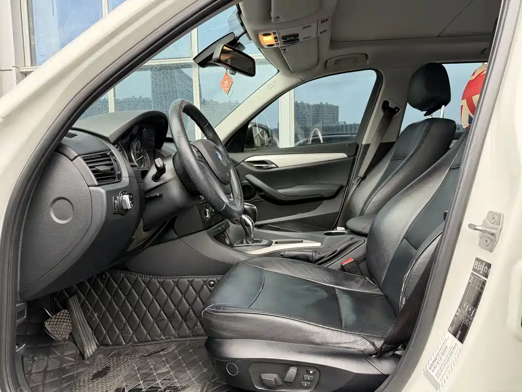 BMW X1 — миниатюра 6