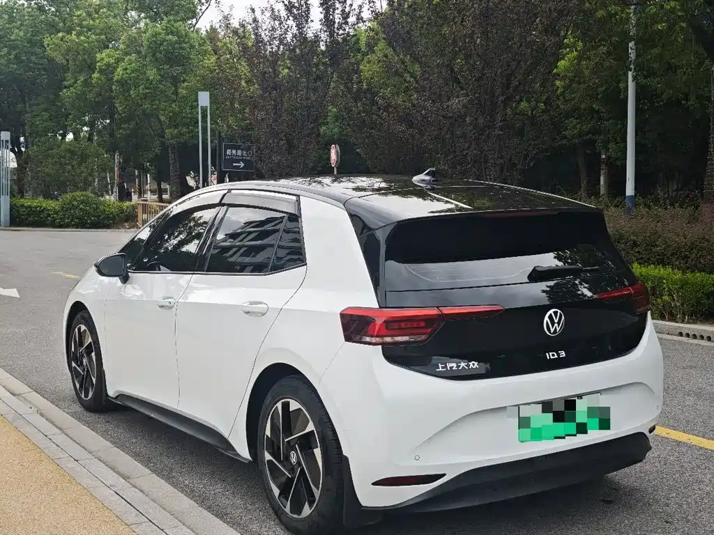 Volkswagen ID.3 — миниатюра 6