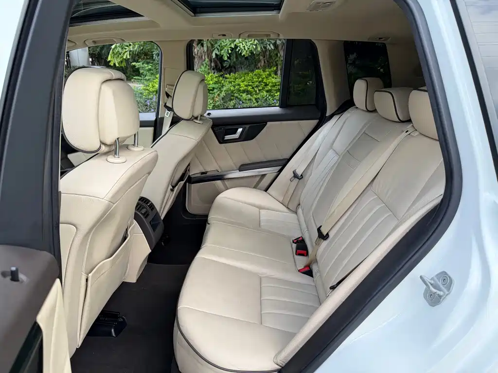Mercedes-Benz GLK-Class — миниатюра 9