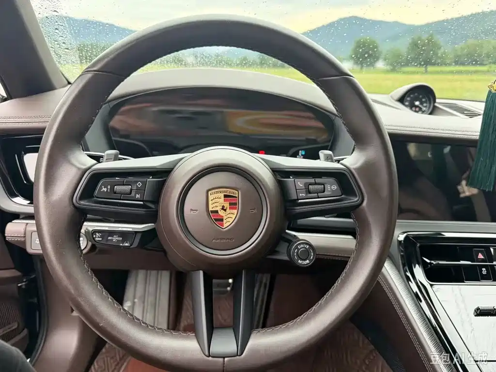 Porsche Panamera — миниатюра 8