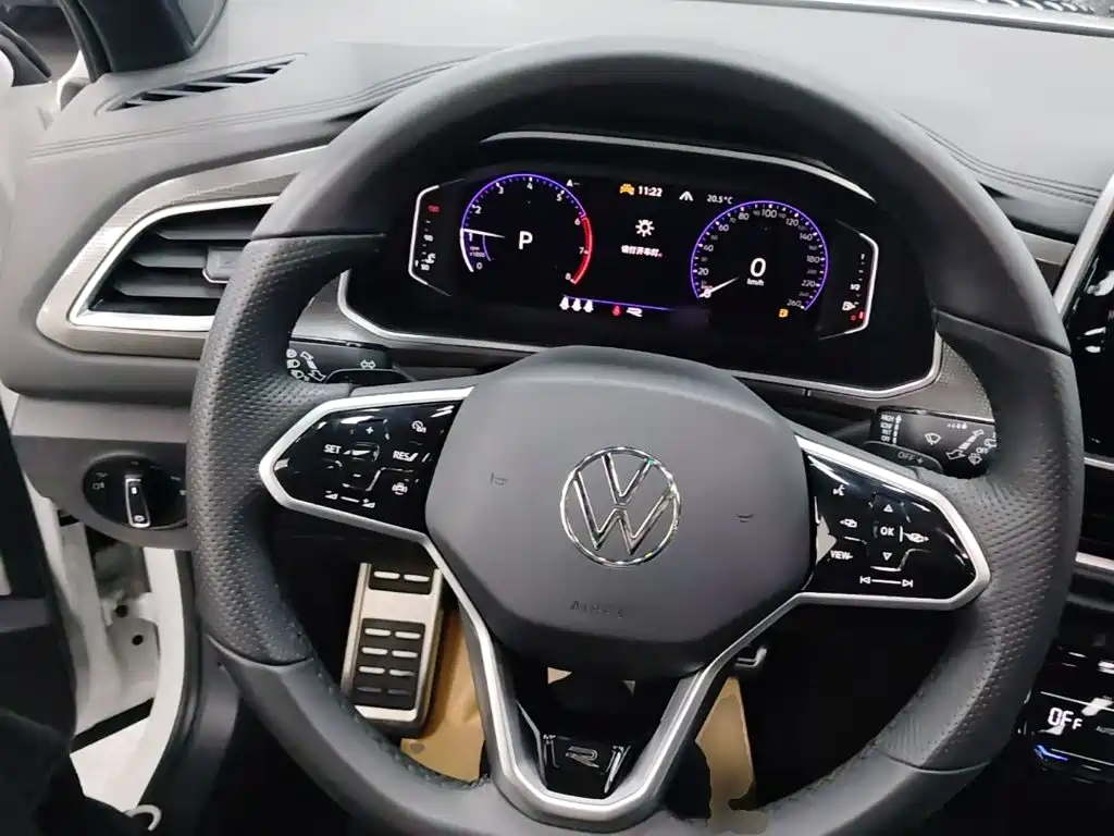 Volkswagen T-Roc — миниатюра 11