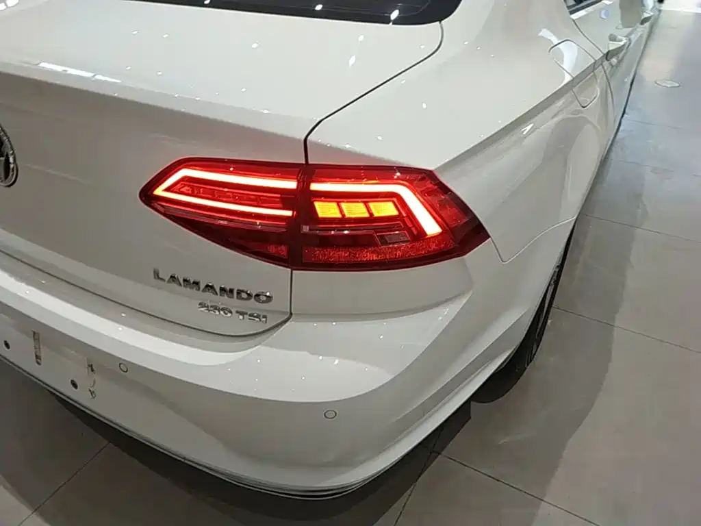 Volkswagen Lamando — миниатюра 8