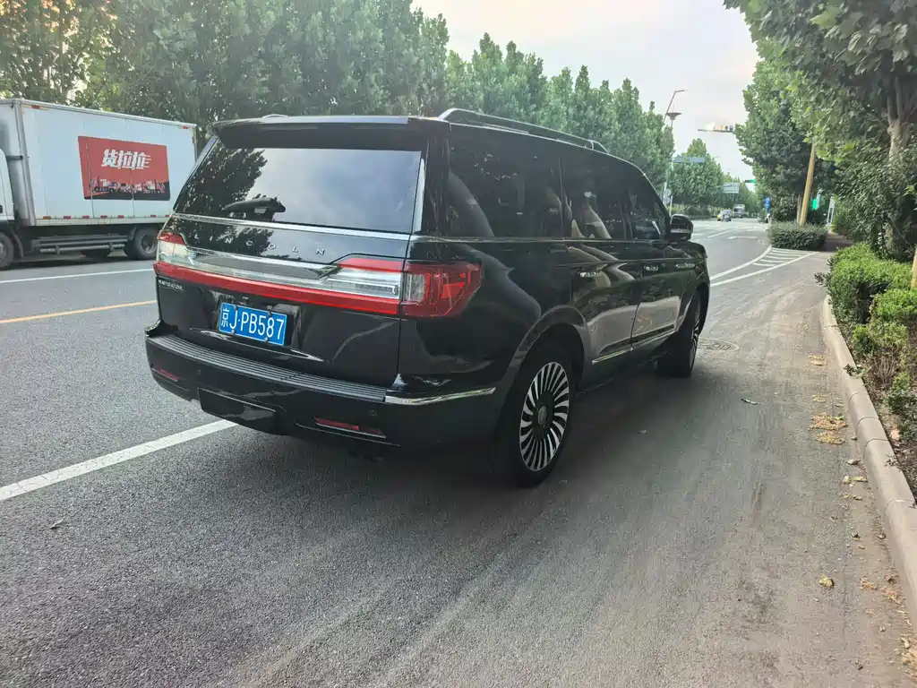 Lincoln Navigator 2019 3.5T VI