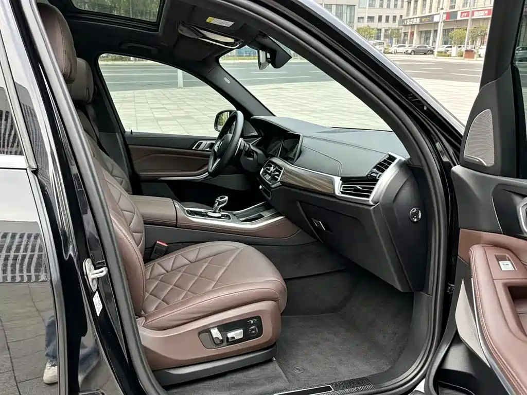 BMW X5 — миниатюра 6