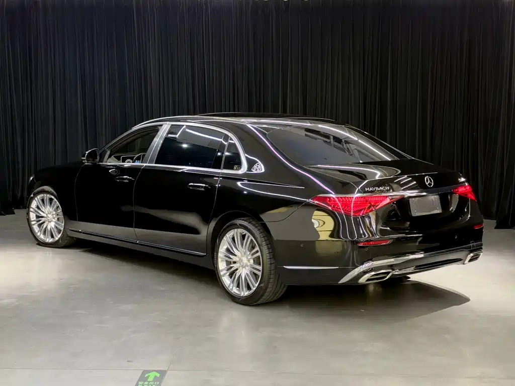 Mercedes-Benz S-Class — миниатюра 7