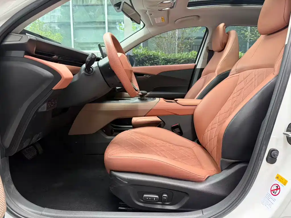 Changan Eado — миниатюра 7