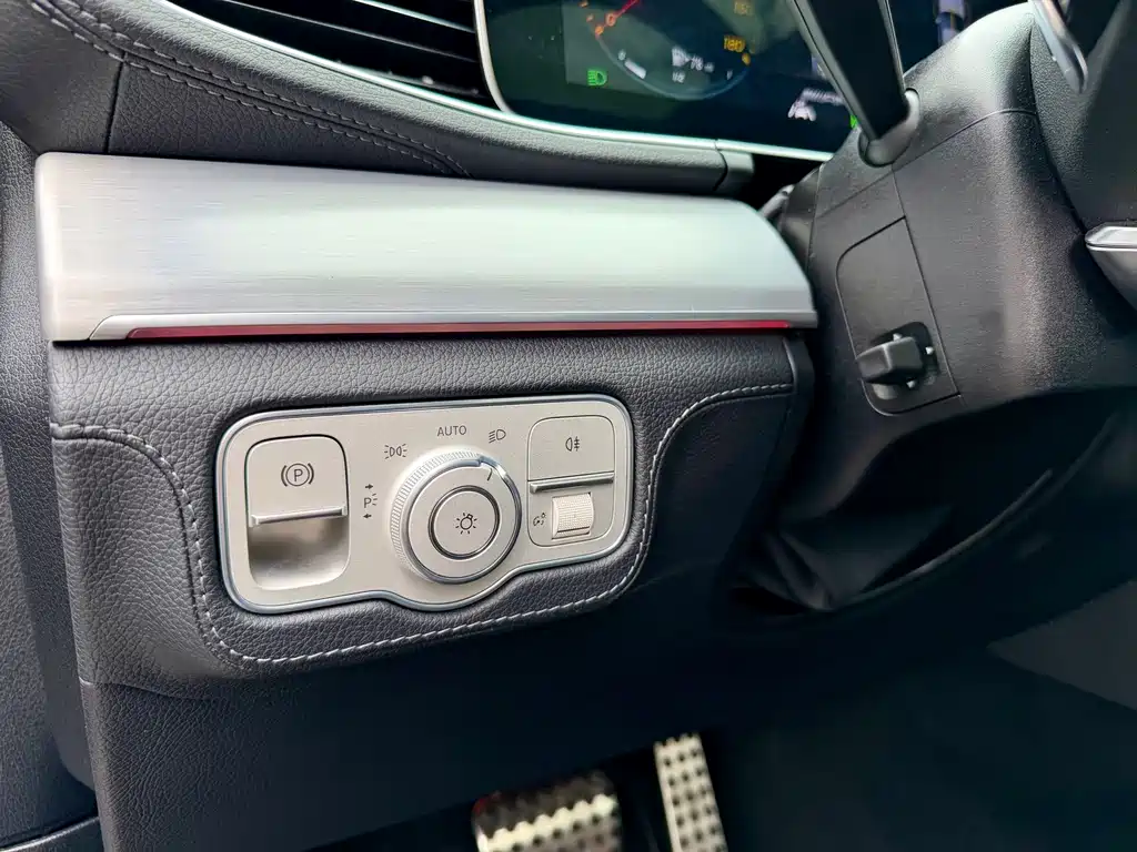 Mercedes-Benz GLE AMG — миниатюра 15