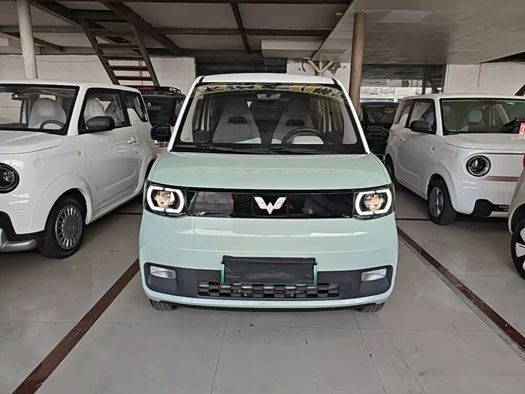Wuling Hongguang Mini EV 2021 — фото 2
