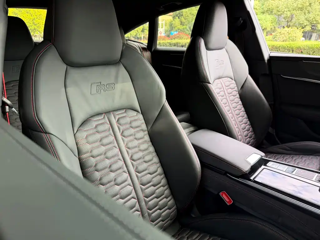 Audi RS 7 — миниатюра 10