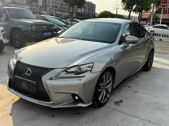 lexus is