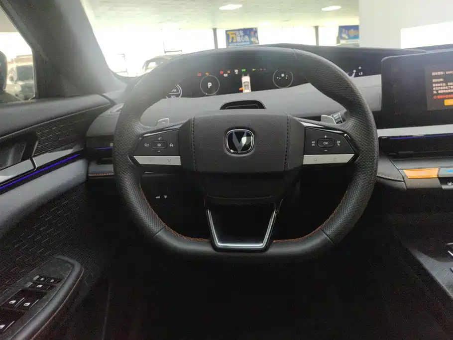 Changan UNI-V — миниатюра 15
