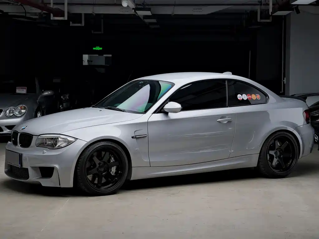 BMW 1 Series M 2012