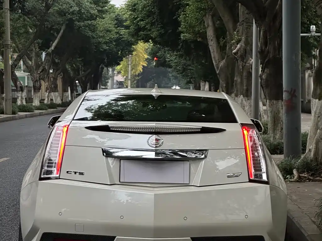 Cadillac CTS — миниатюра 2