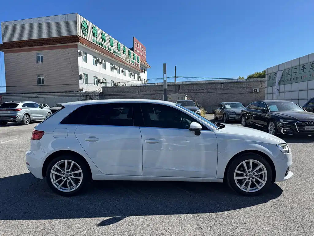 Audi A3 — миниатюра 4