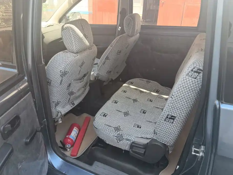 Wuling Hongguang — миниатюра 11