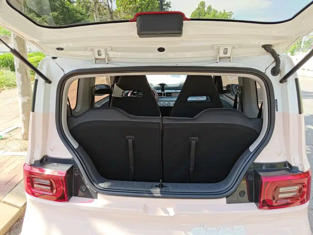 Wuling MINIEV — миниатюра 19