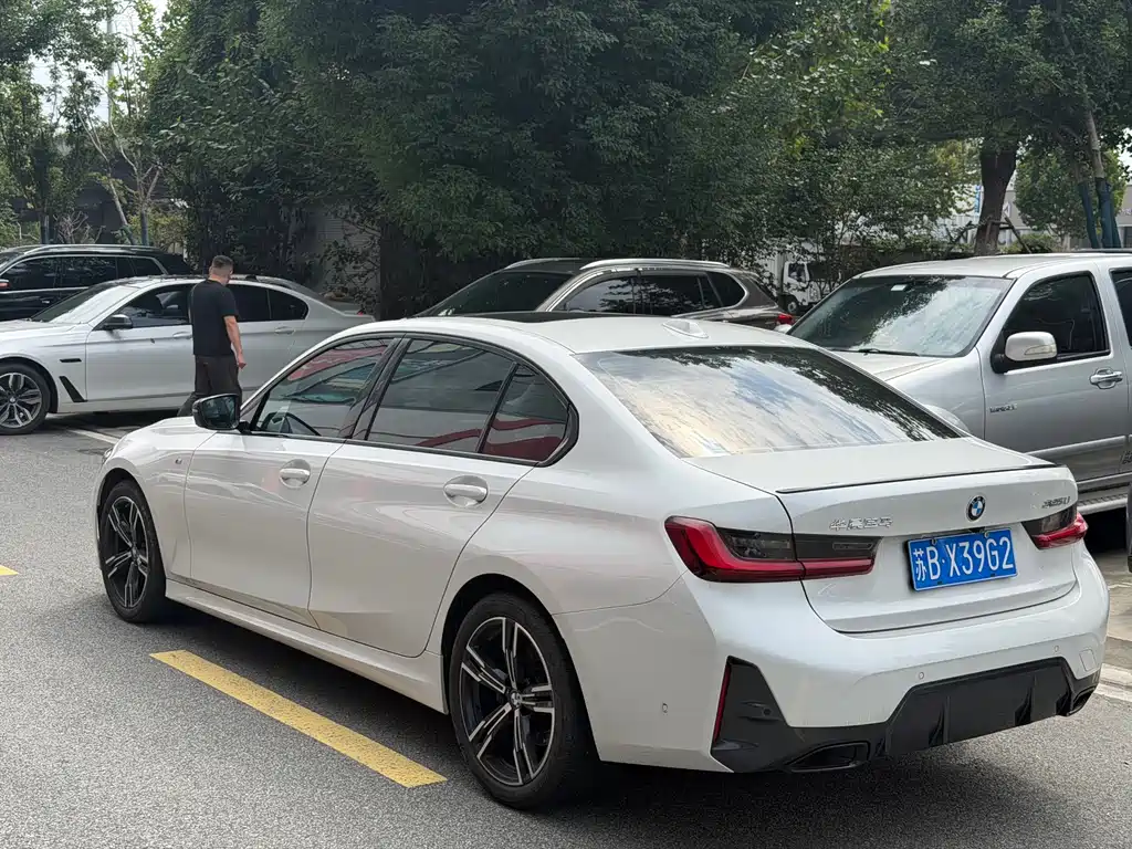 BMW 3 Series — миниатюра 7