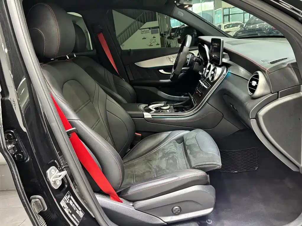 Mercedes-Benz GLC A MG 2017 AMG GLC 43 4MATIC
