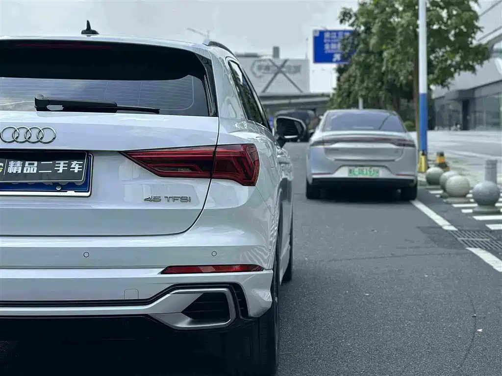 Audi Q3 — миниатюра 11