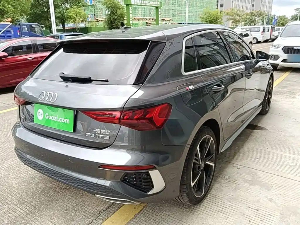 Audi A3 2021 Sportback 35 TFSI Fashion Sport
