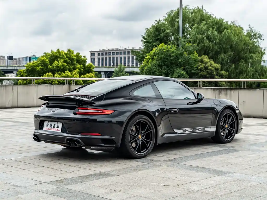 Porsche 911 2016 Carrera 3.0T