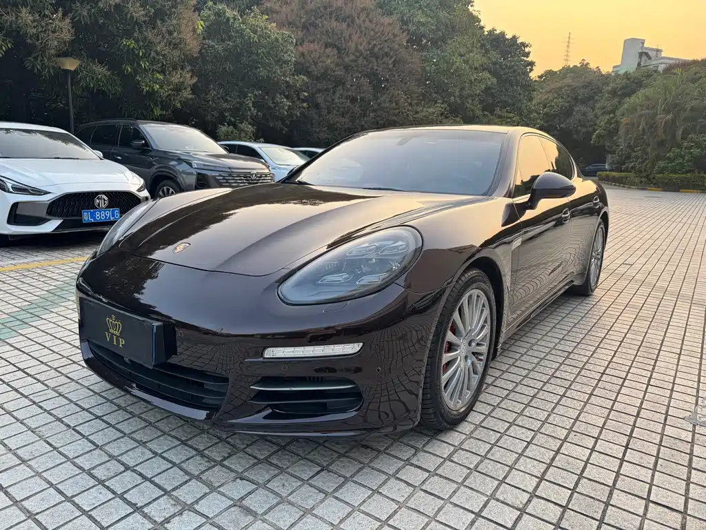 Porsche Panamera 2014