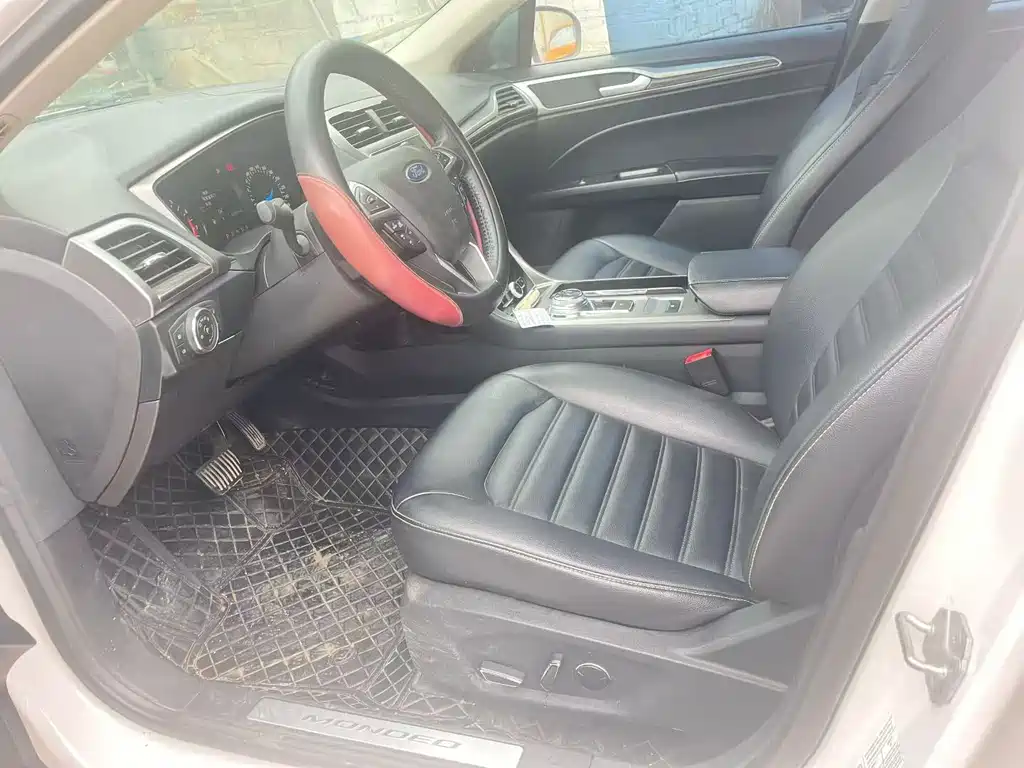Ford Mondeo 2020 EcoBoost 180 Fashion