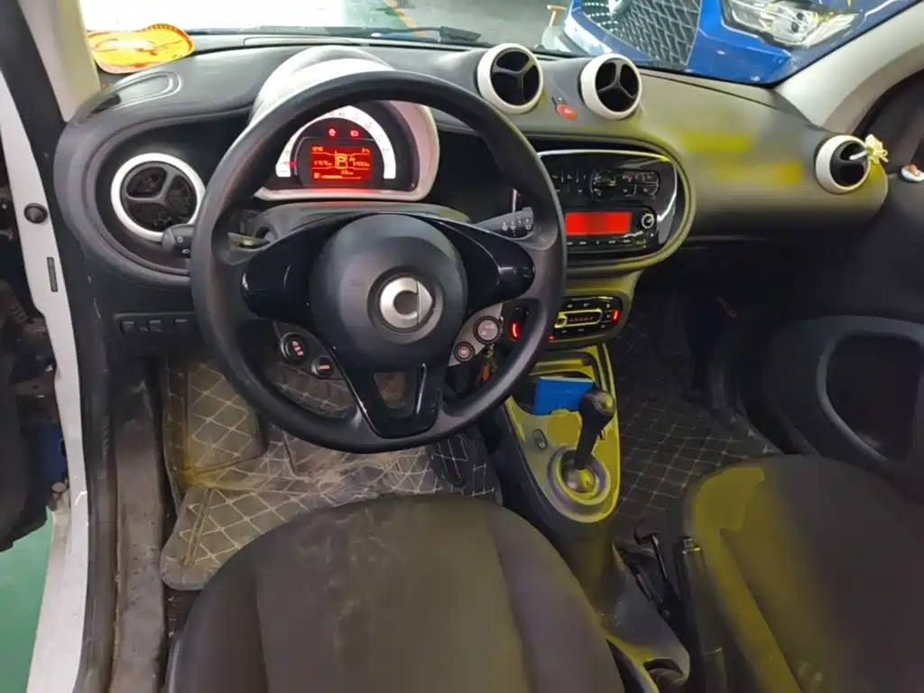 smart Smart Fortwo — миниатюра 10