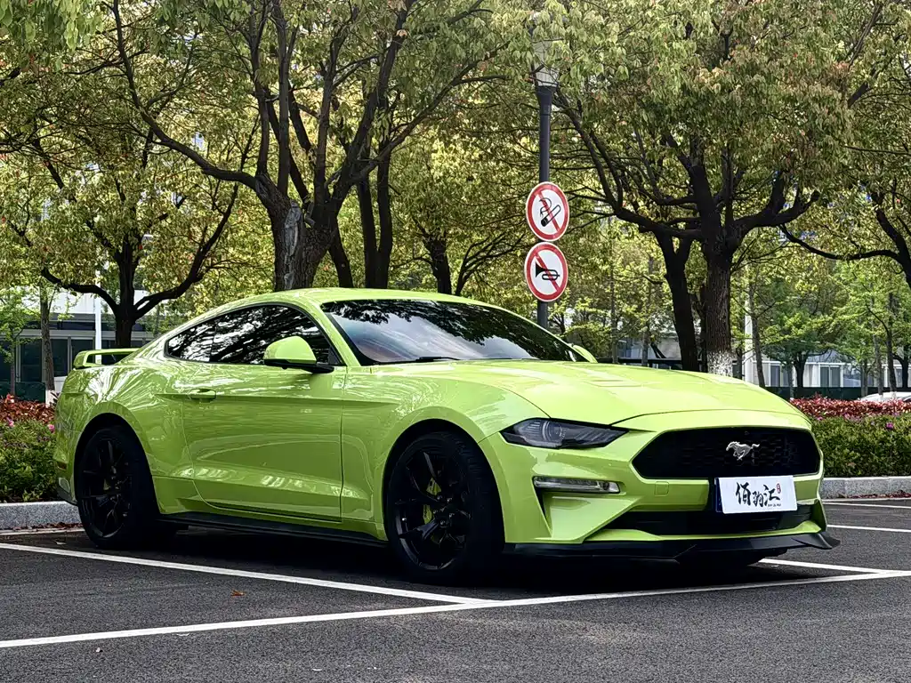 Ford Mustang 2020 2.3L EcoBoost