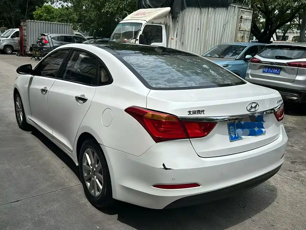 Hyundai Mistra 2014 1.8L AT GLS