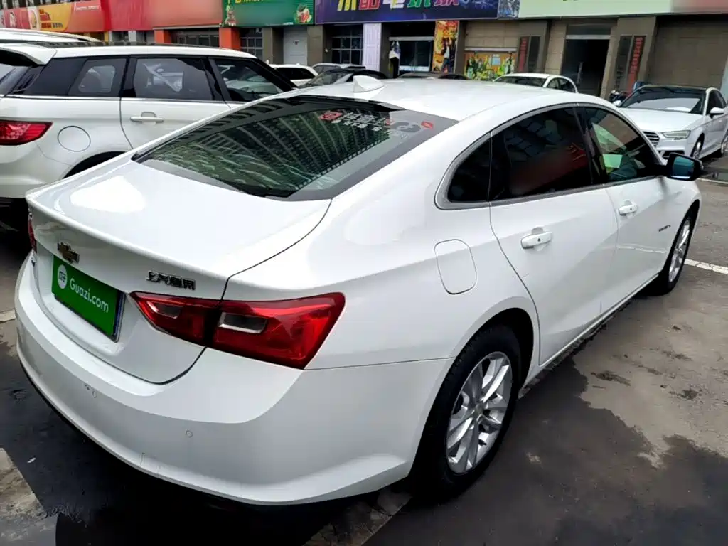 Chevrolet Malibu XL — миниатюра 7