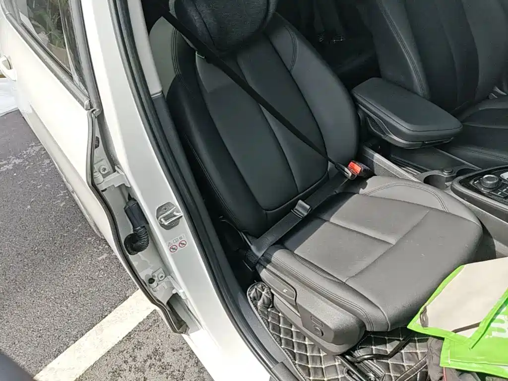 BMW 2 Series Active Tourer — миниатюра 25