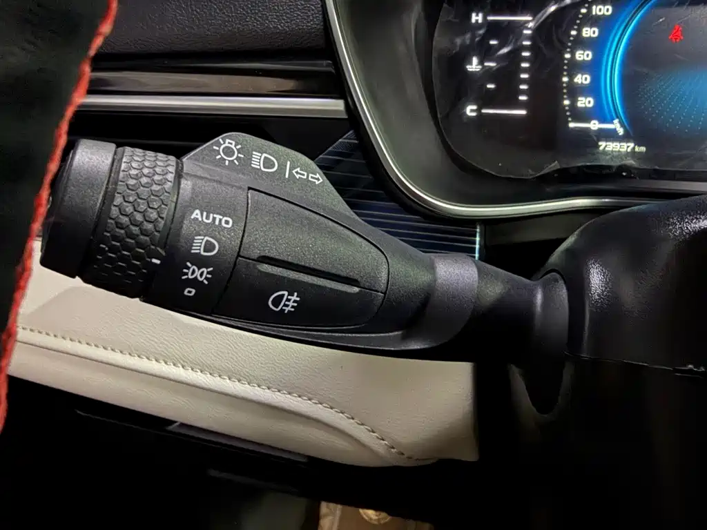 Geely Boyue — миниатюра 24