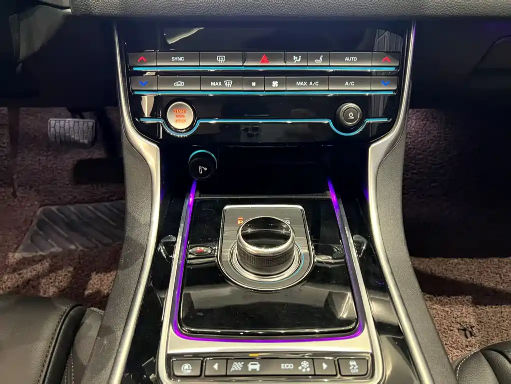 Jaguar XFL 2021 XFL 2.0T P200 Elite Luxury