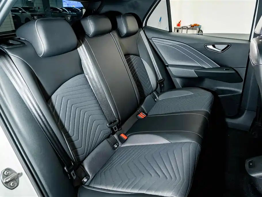 Volkswagen ID.3 — миниатюра 22