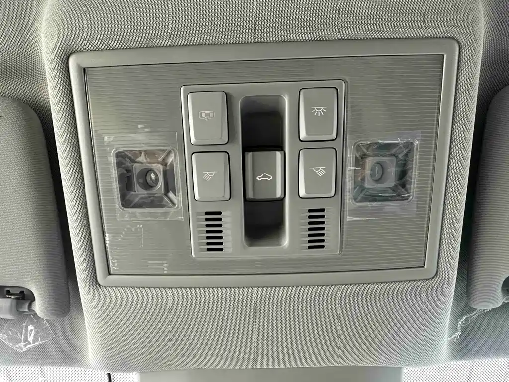 Volkswagen Lavida — миниатюра 11