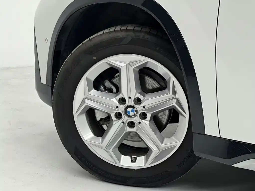 BMW X1 — миниатюра 21