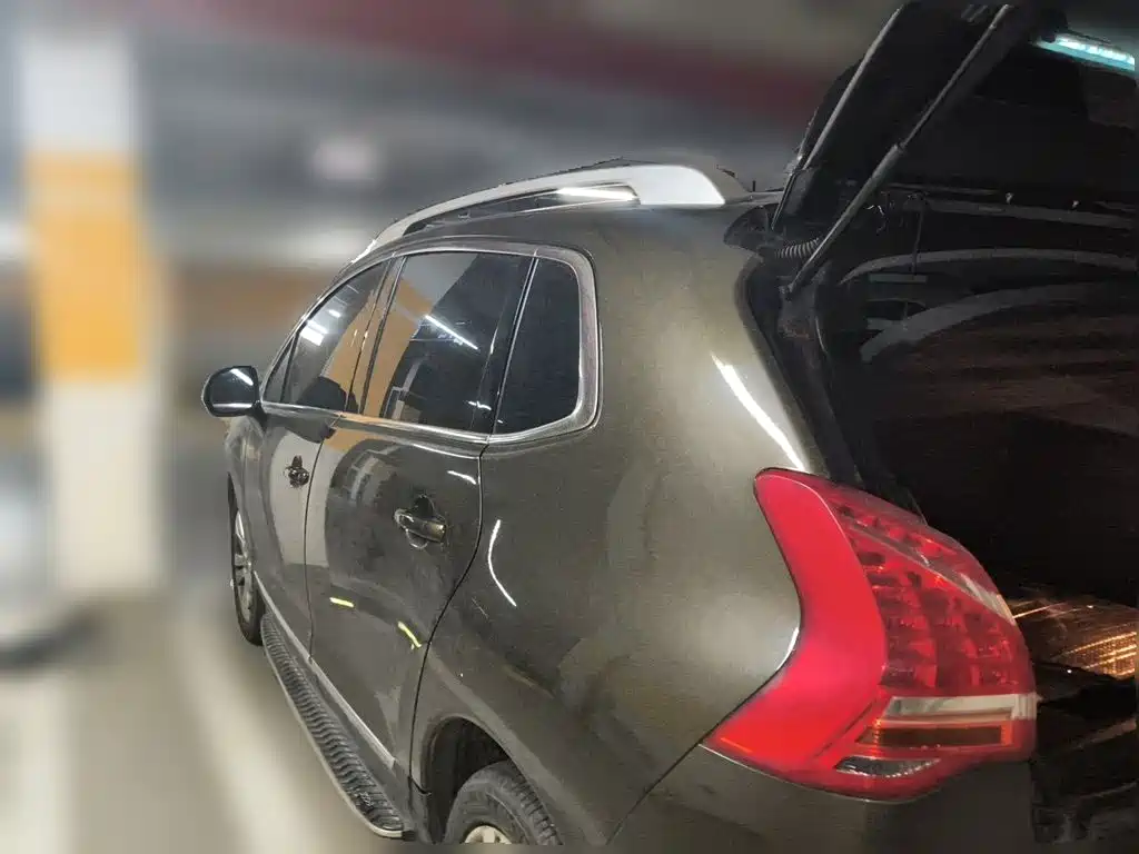 Peugeot 3008 — миниатюра 4