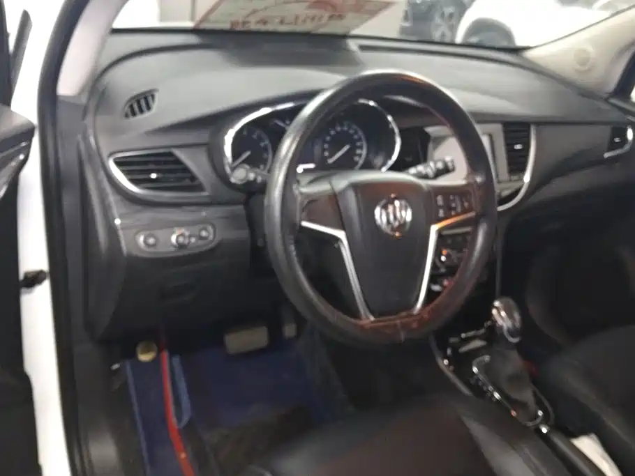 Buick Encore — миниатюра 12