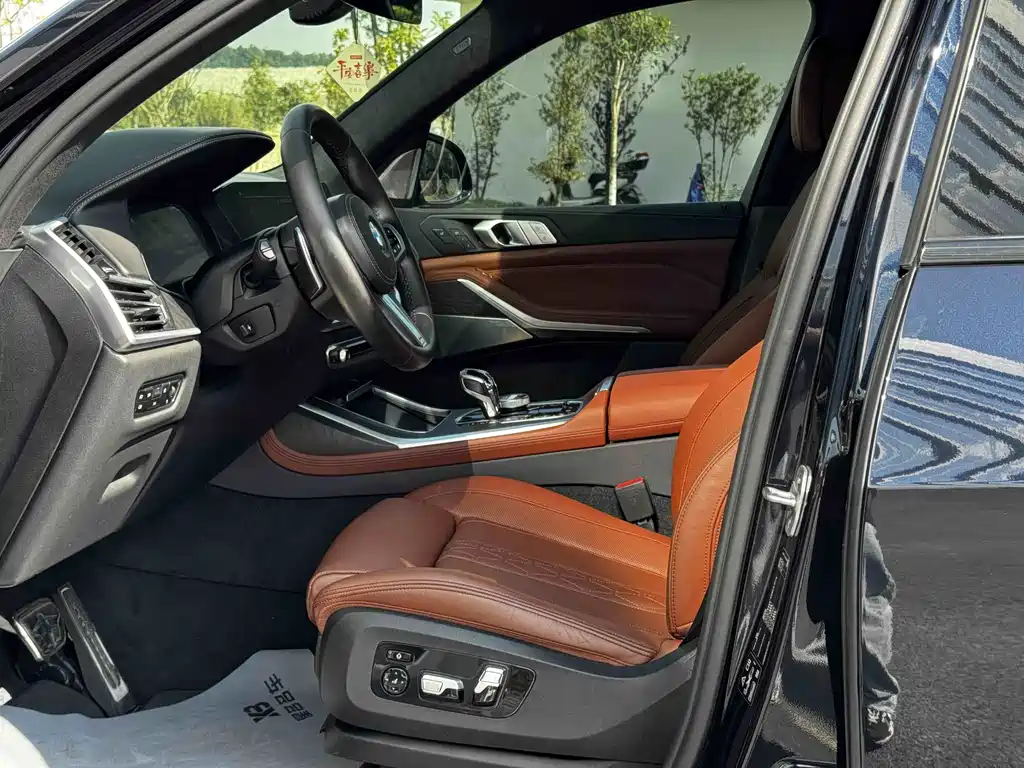 BMW X7 — миниатюра 6