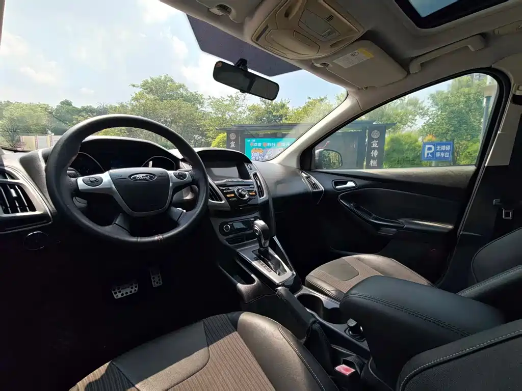 Ford Focus — миниатюра 14