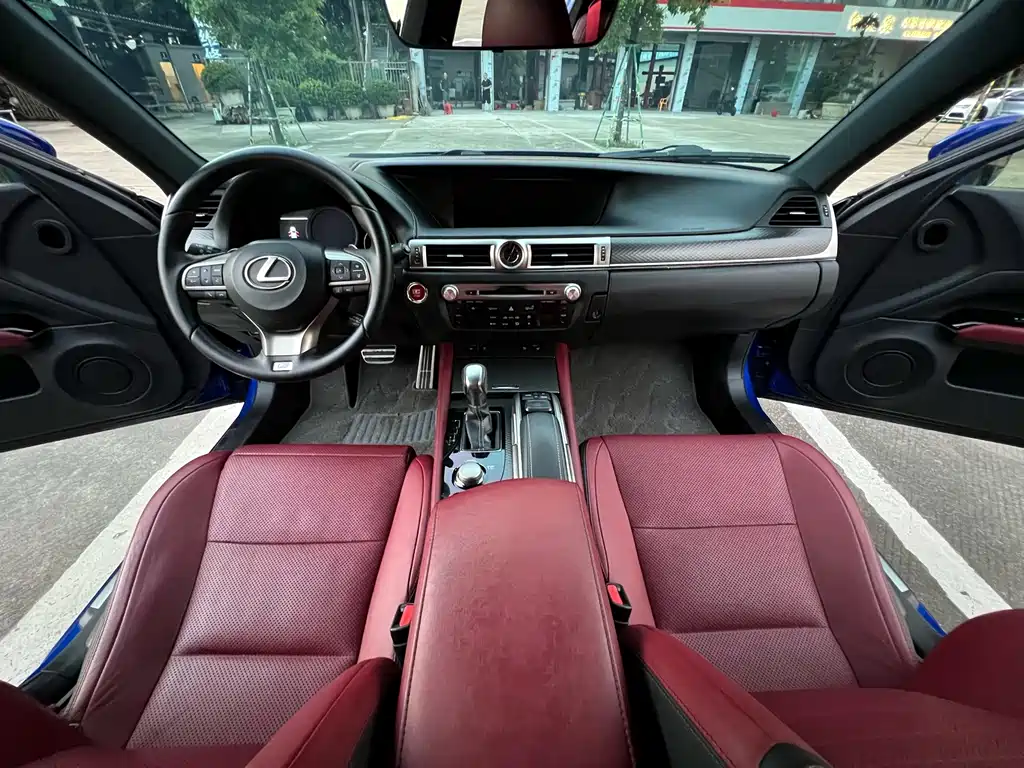 Lexus GS — миниатюра 15